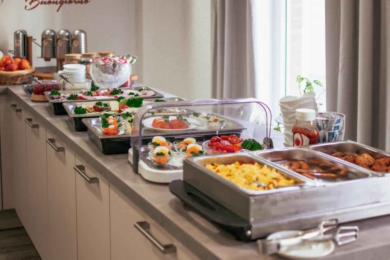 Regiohotel Wolmirstedter Hof Wolmirstedt Bagian luar foto
